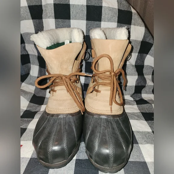 Sorel Caribou II NL1000-220 boot size 9 - Picture 3 of 7